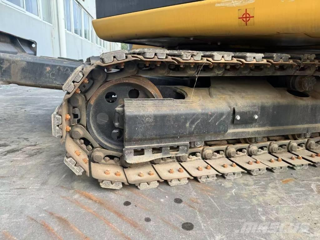 CAT 306E2 Mini rýpadla < 7t