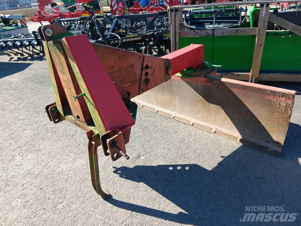 VM 220 Takalana Tažené radlice