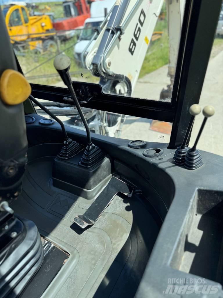 Terex 860 SX Rýpadlo-nakladače