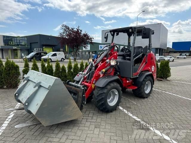 Weidemann 1390 Kolové nakladače