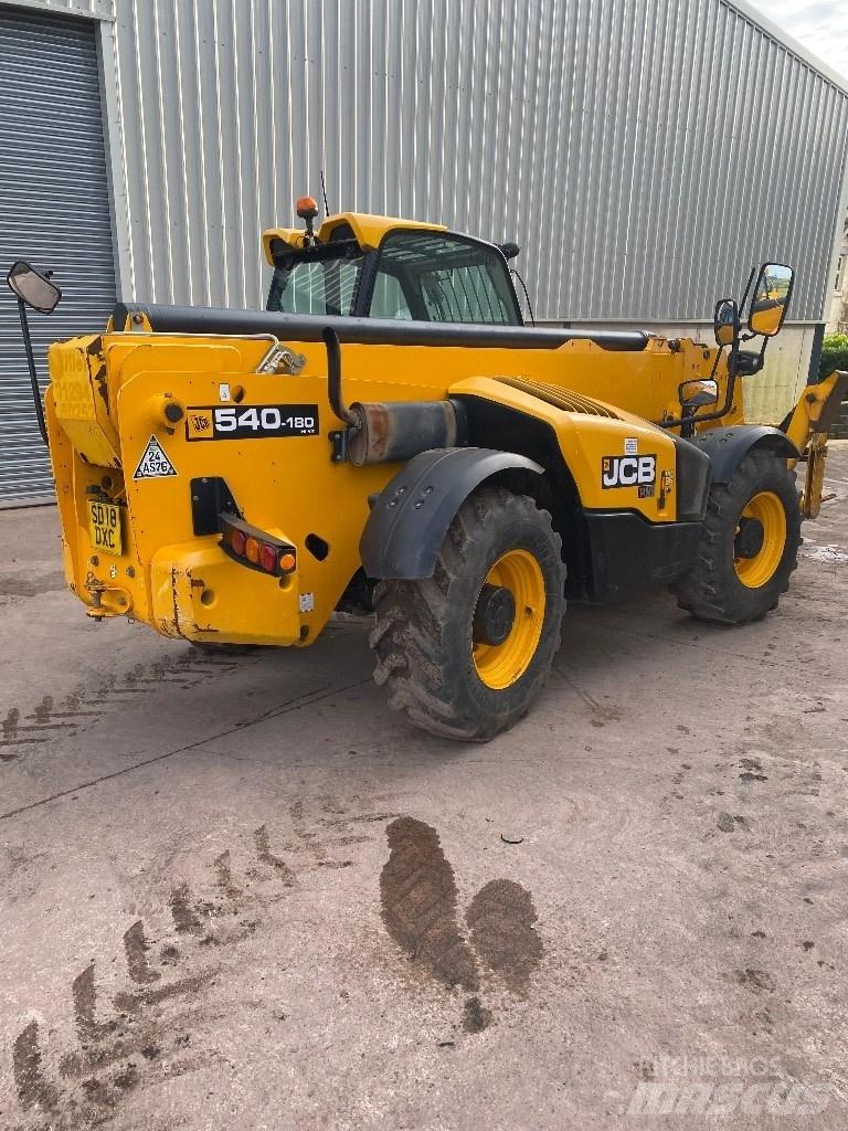 JCB 540-180 Teleskopické manipulátory