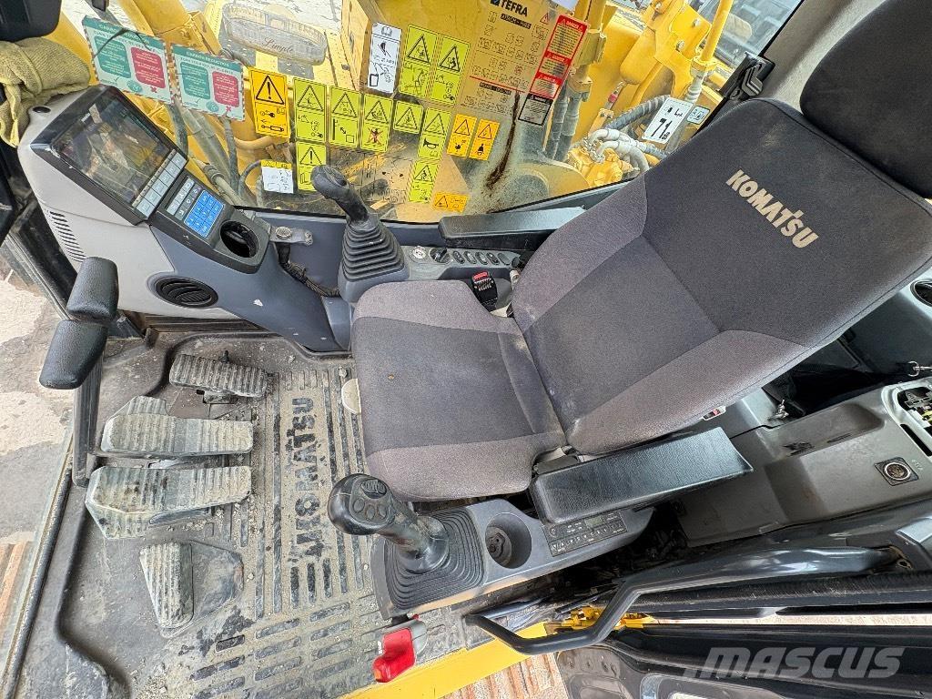 Komatsu PC 360 LC-11 Pásová rýpadla