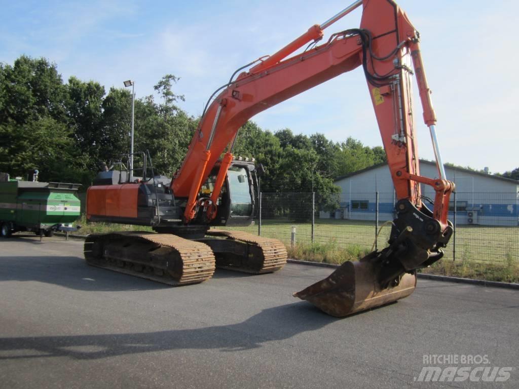 Hitachi ZX 350 LC-6 Pásová rýpadla