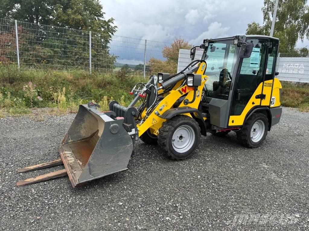 Wacker Neuson WL 250 Kolové nakladače