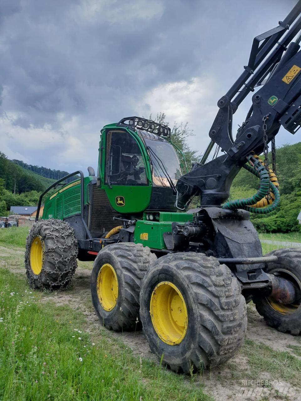 John Deere 1270 G Harvestory