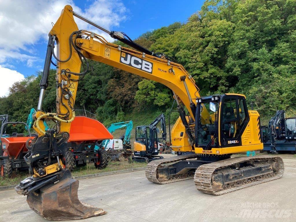 JCB 245 XR Pásová rýpadla