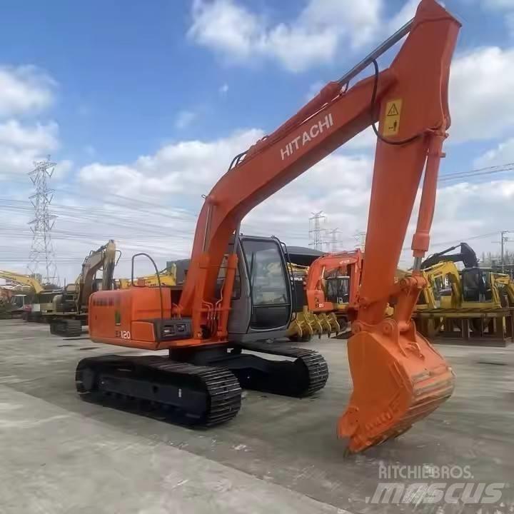 Hitachi EX120-5 Pásová rýpadla