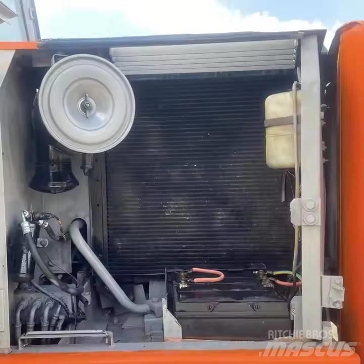 Hitachi EX120-5 Pásová rýpadla