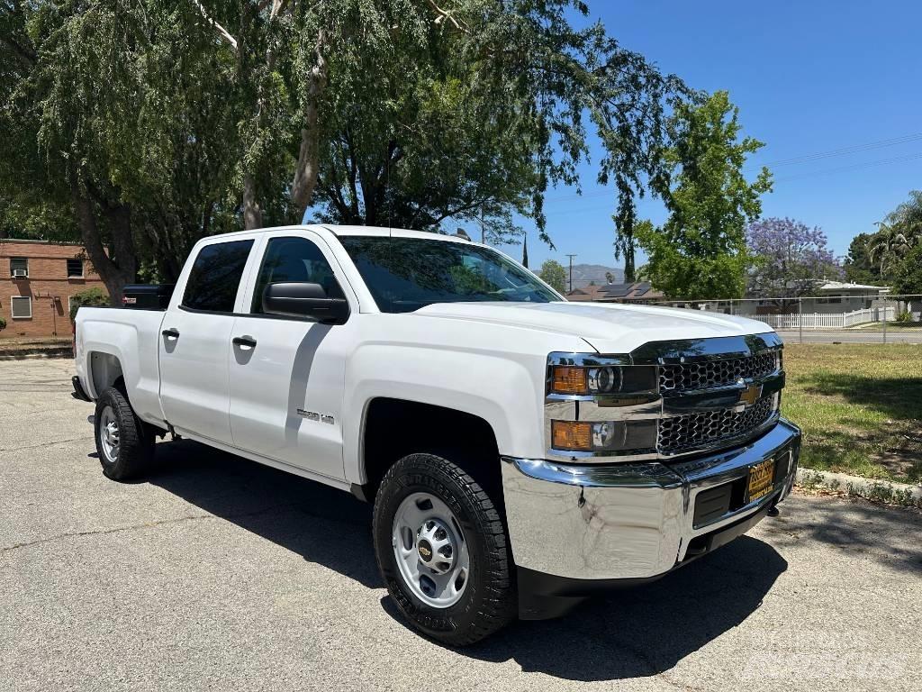 Chevrolet 2500 hd Další