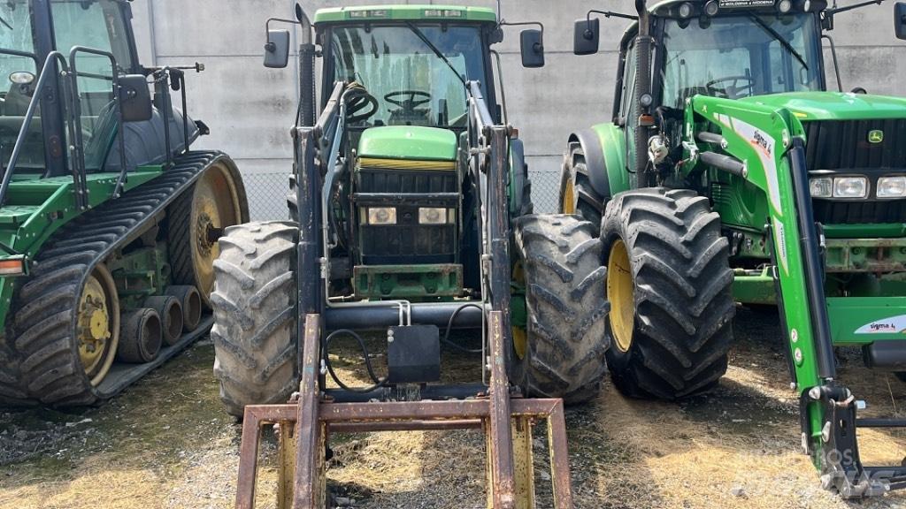 John Deere 6600 Traktory