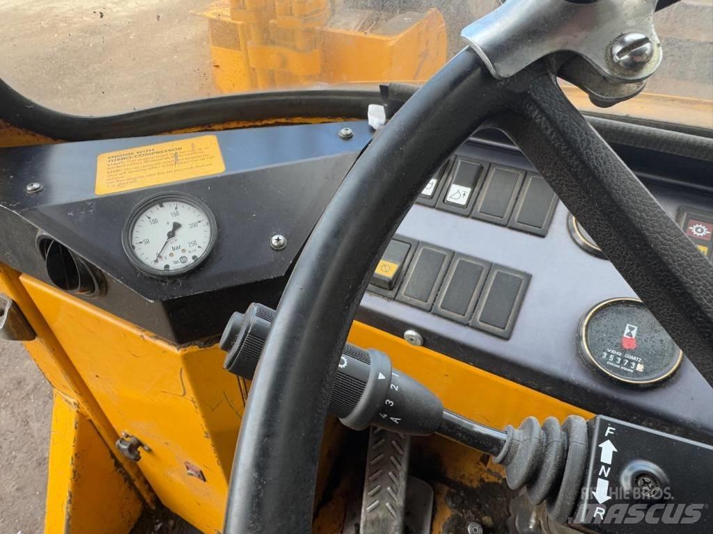 Volvo L 90 Kolové nakladače