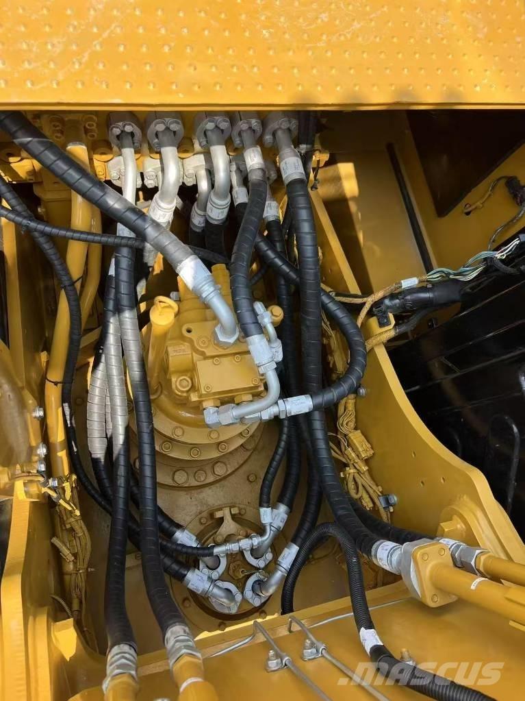 CAT 320 GC Pásová rýpadla