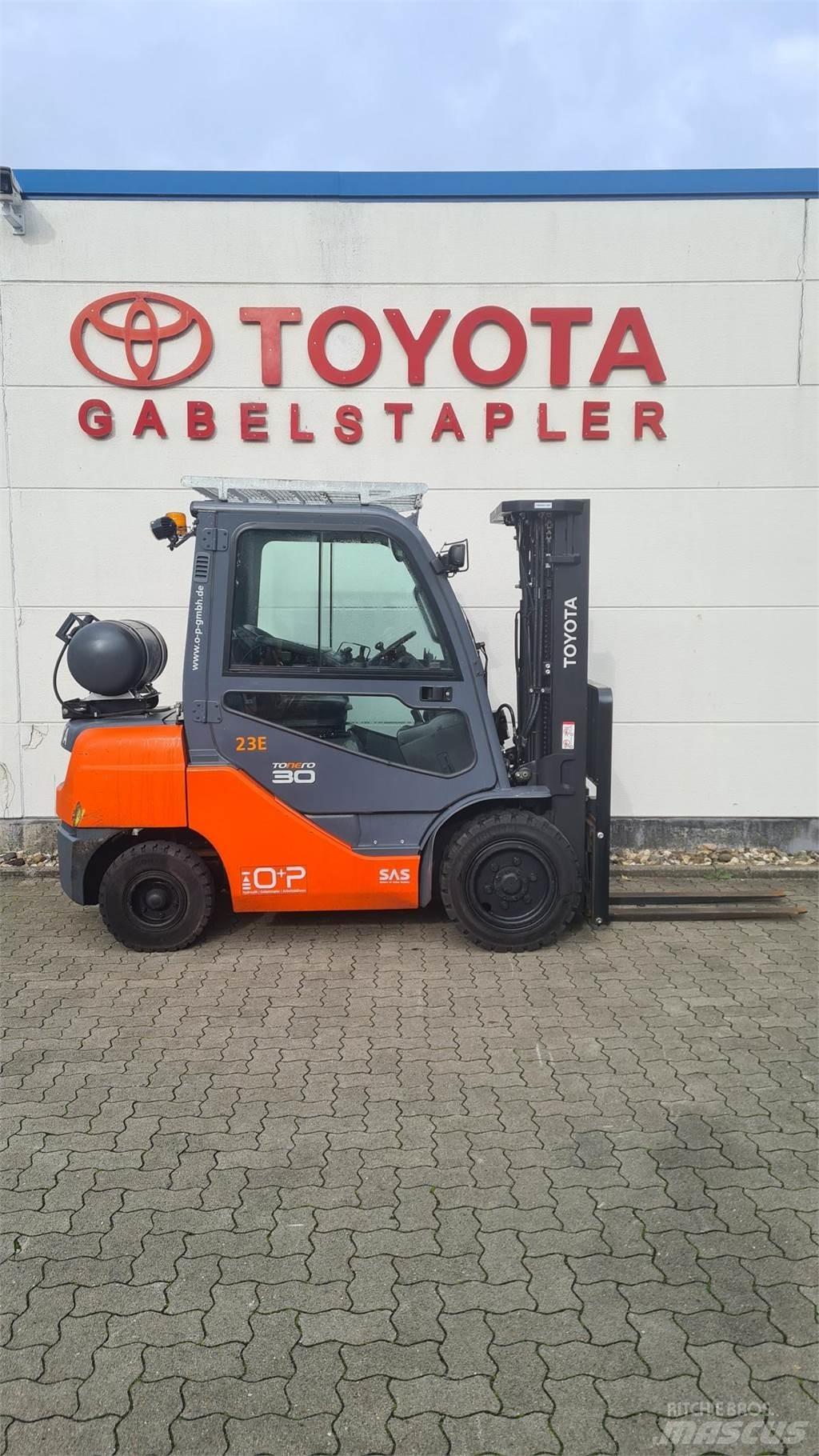 Toyota 02-8FGF30 LPG vozíky