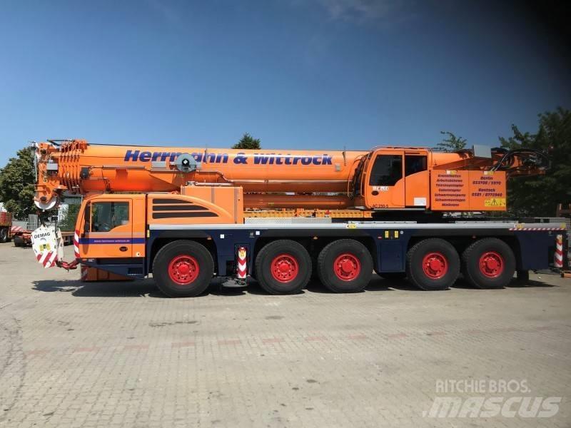 Terex Demag AC 250-5 Univerzální terénní jeřáby
