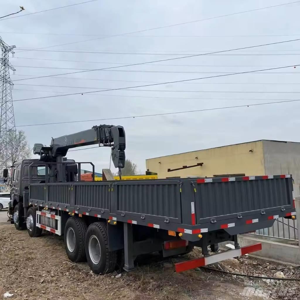Howo 371 8x4 Autojeřáby, hydraulické ruky