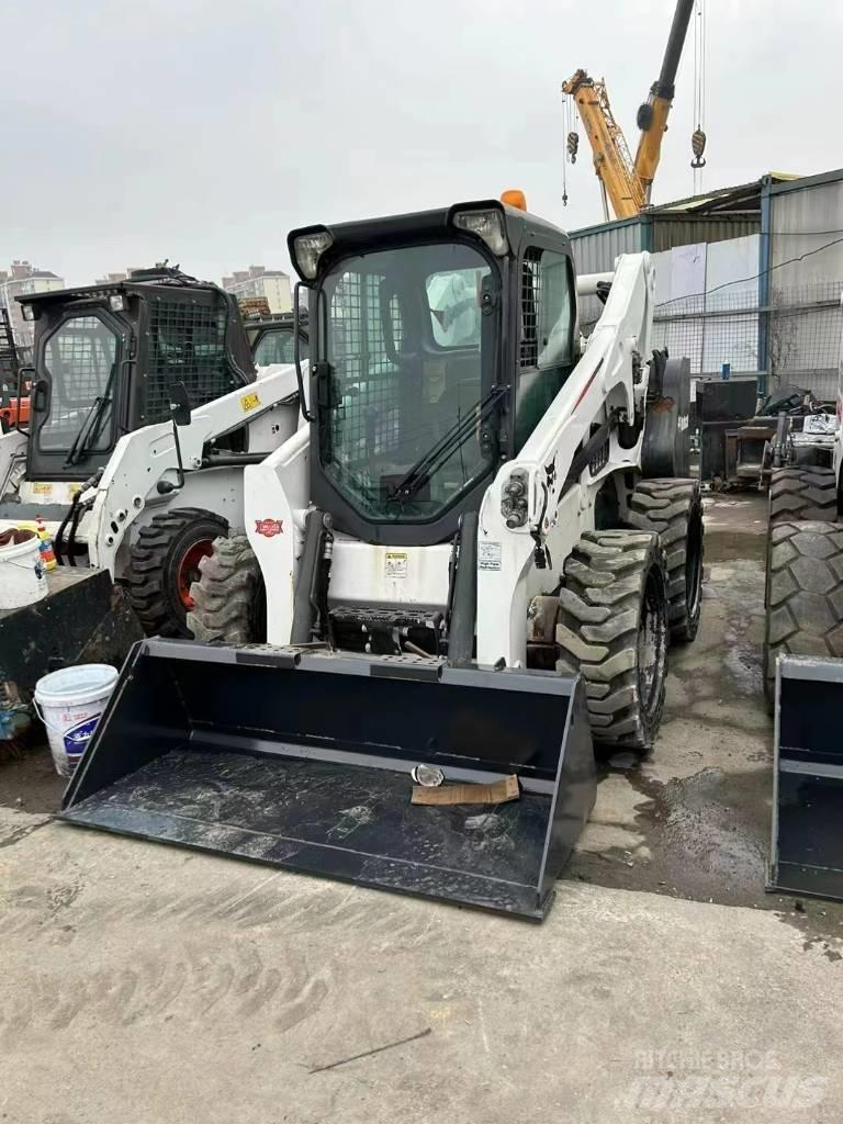 Bobcat S 750 Smykem řízené nakladače