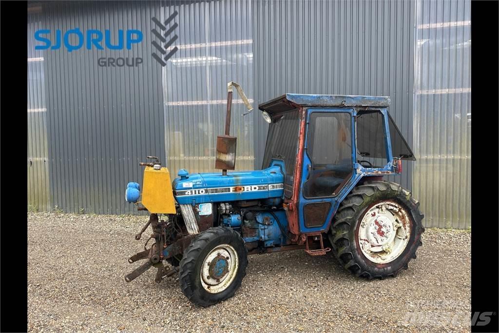 Ford 4110 Traktory