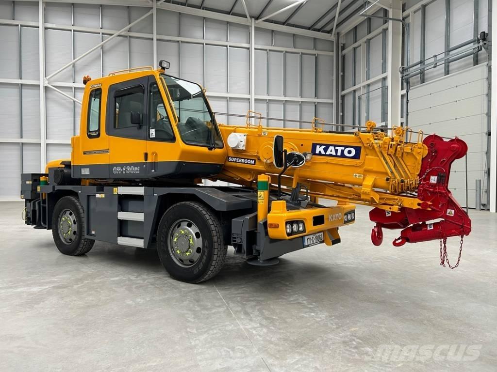 Kato CR 130 Ri Univerzální terénní jeřáby