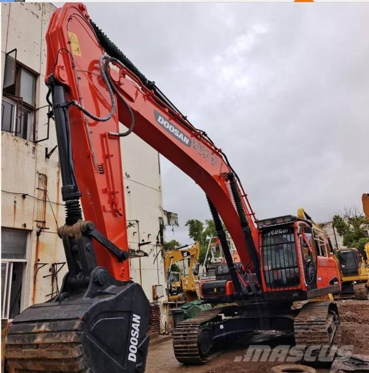 Doosan DX 340 LC Pásová rýpadla