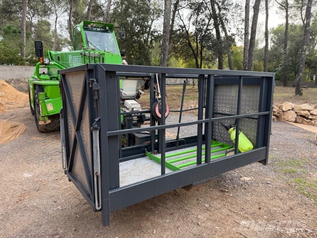 Merlo 40.25 Teleskopické manipulátory