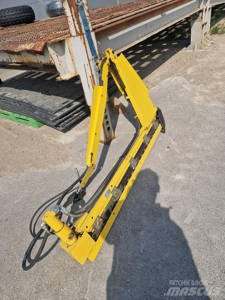 New Holland CX 8090 Sklízecí mlátičky