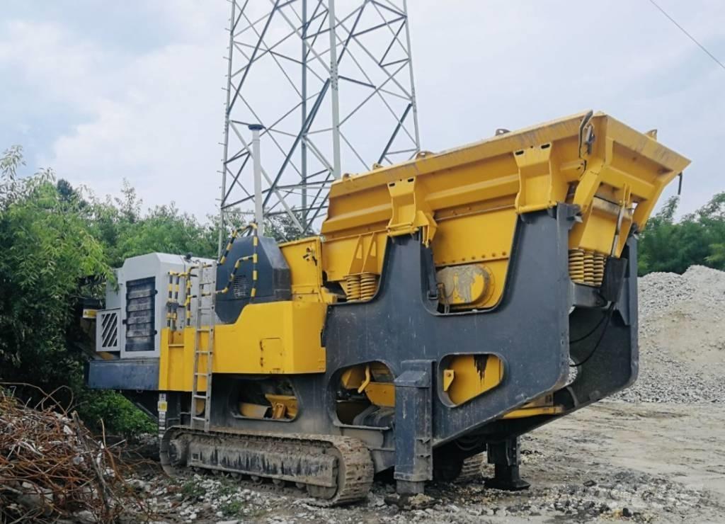 Sandvik QJ 240 Mobilní drtiče