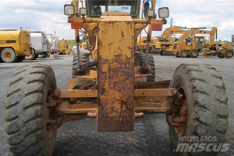 CAT 140H Grejdry