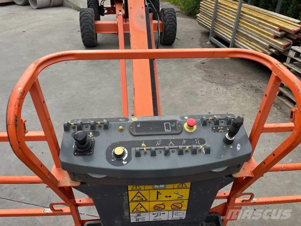 JLG 460 SJ Teleskopické plošiny
