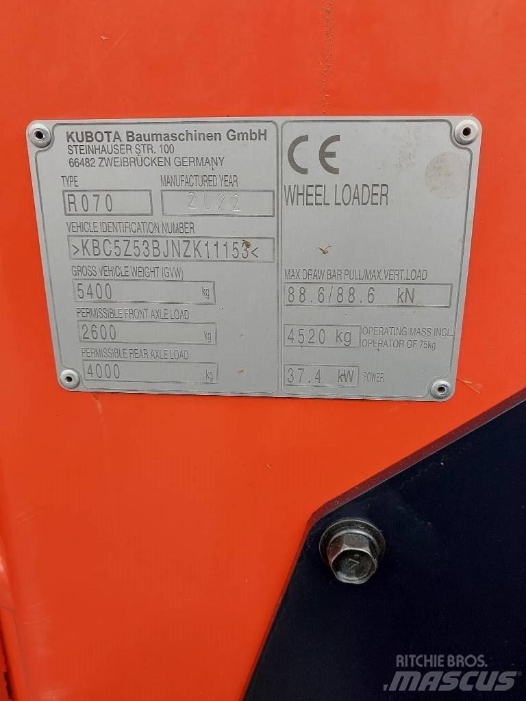 Kubota R 070 Kolové nakladače