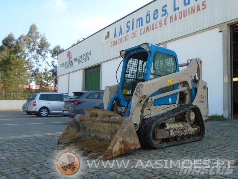 Bobcat T 590 Smykem řízené nakladače