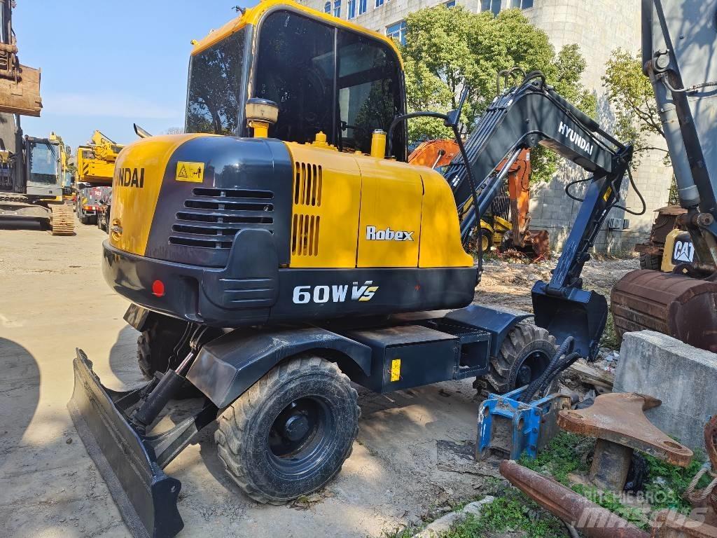Hyundai Robex 60 W Kolová rýpadla