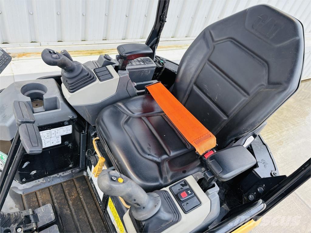 CAT 301.7CR Mini rýpadla < 7t