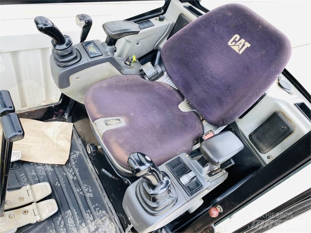 CAT 301.7D Mini rýpadla < 7t