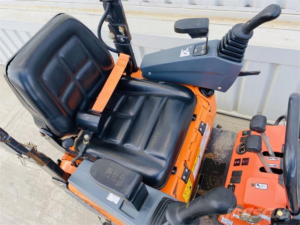 Doosan DX10Z Mini rýpadla < 7t