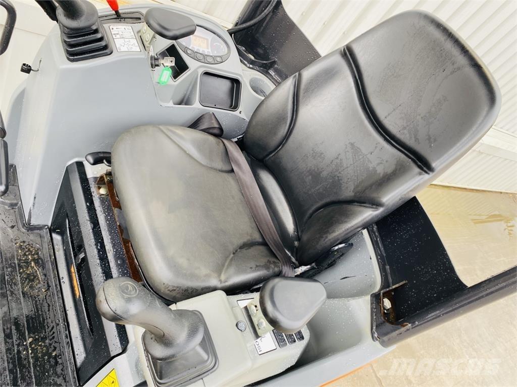 Doosan DX17Z Mini rýpadla < 7t