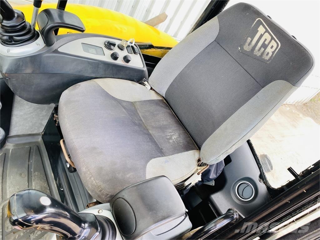 JCB 8045ZTS Midi rýpadla 7t - 12t