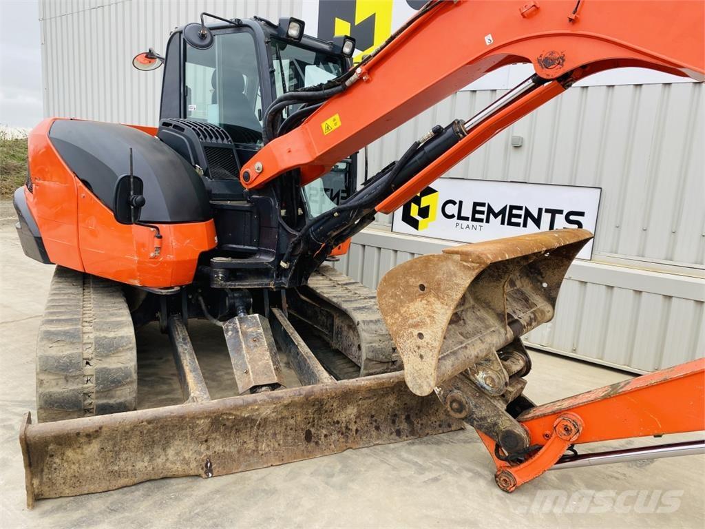 Kubota KX080-4a Midi rýpadla 7t - 12t