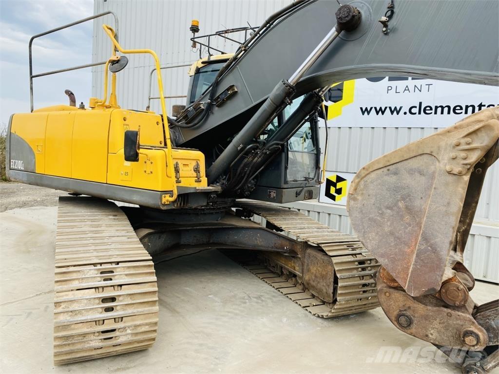 Volvo EC210CL Pásová rýpadla