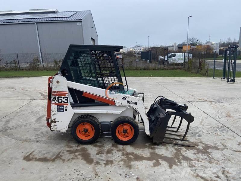 Bobcat 463 Kolové nakladače