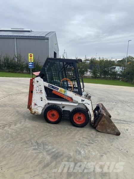 Bobcat S 70 Kolové nakladače