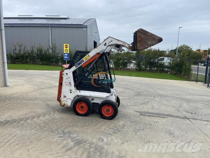 Bobcat S 70 Kolové nakladače