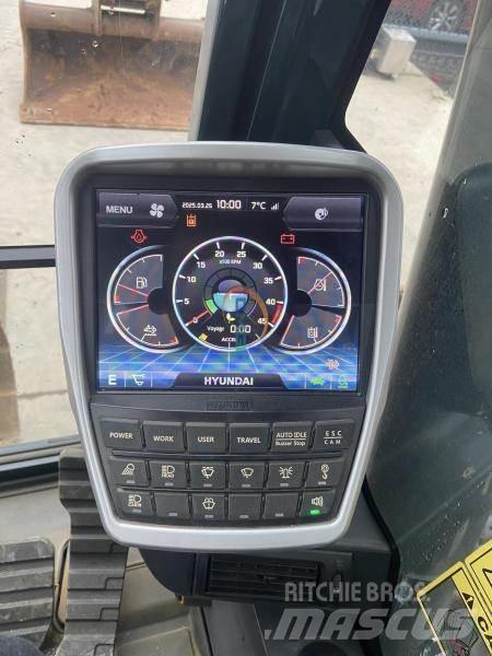 Hyundai HX220 L Kolová rýpadla
