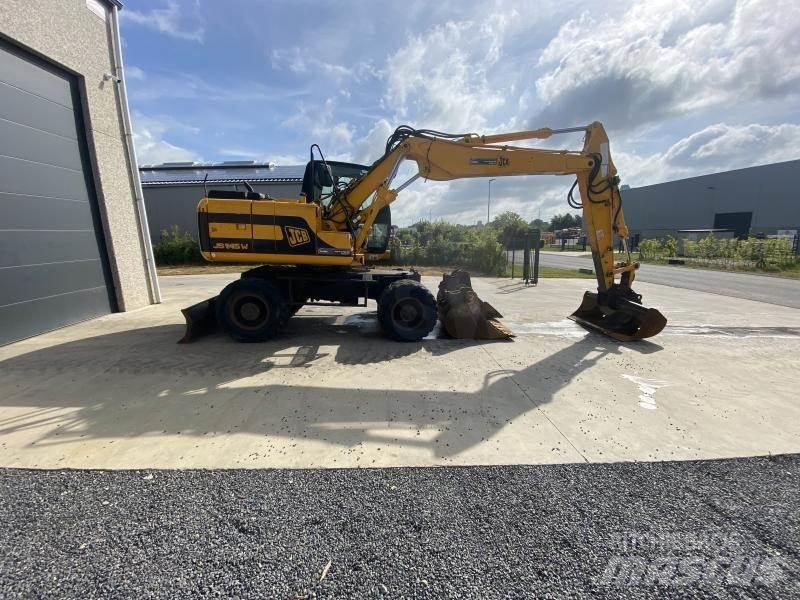 JCB JS145W Kolová rýpadla