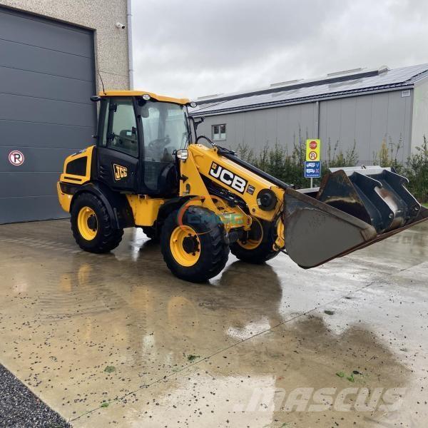 JCB TM220 Kolové nakladače