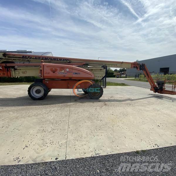 JLG 1250AJP Kloubové plošiny