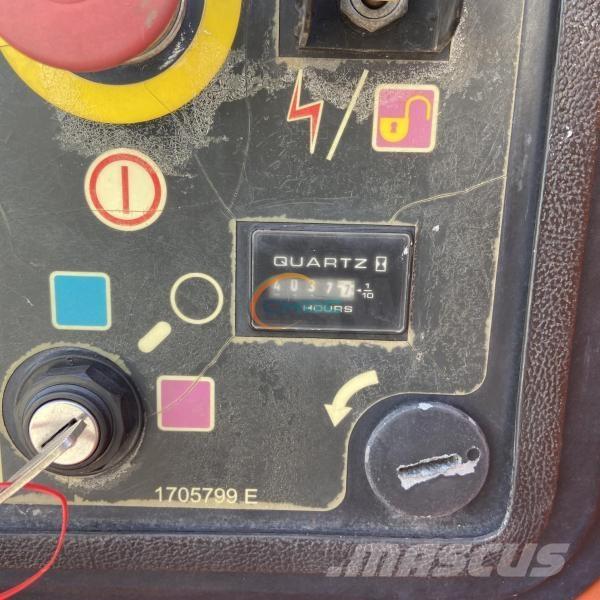 JLG 1250AJP Kloubové plošiny