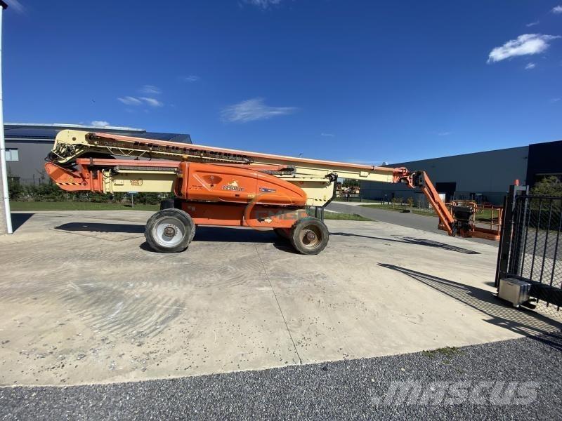 JLG 1250AJP Kloubové plošiny