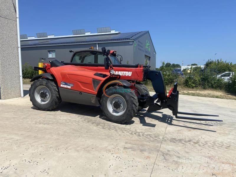 Manitou MT1135 Teleskopické manipulátory