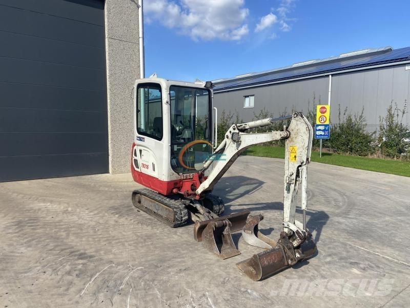 Takeuchi TB216 Kolová rýpadla