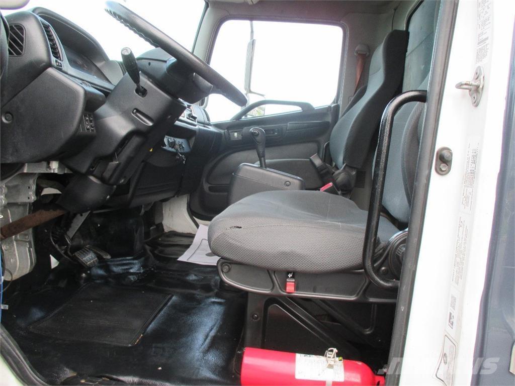 Hino 268 Skříňová nástavba